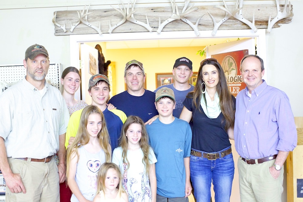Harris Family with Toxey Haas and Bobby Cole of Mossy Oak