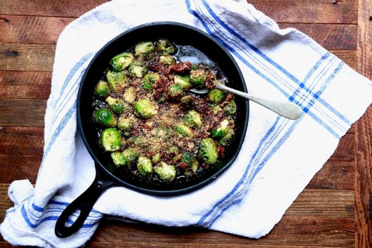 Roasted Brussels Sprouts with Bacon Topping